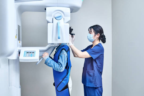 Best Emergency Dentist for Knocked-Out Tooth in Oskaloosa, IA