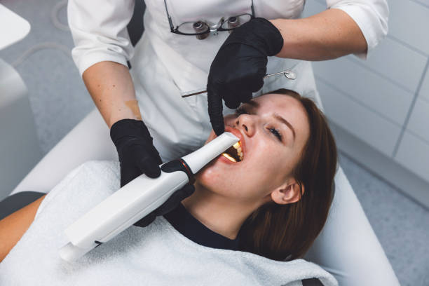 Best Emergency Dentist for Knocked-Out Tooth in Oskaloosa, IA